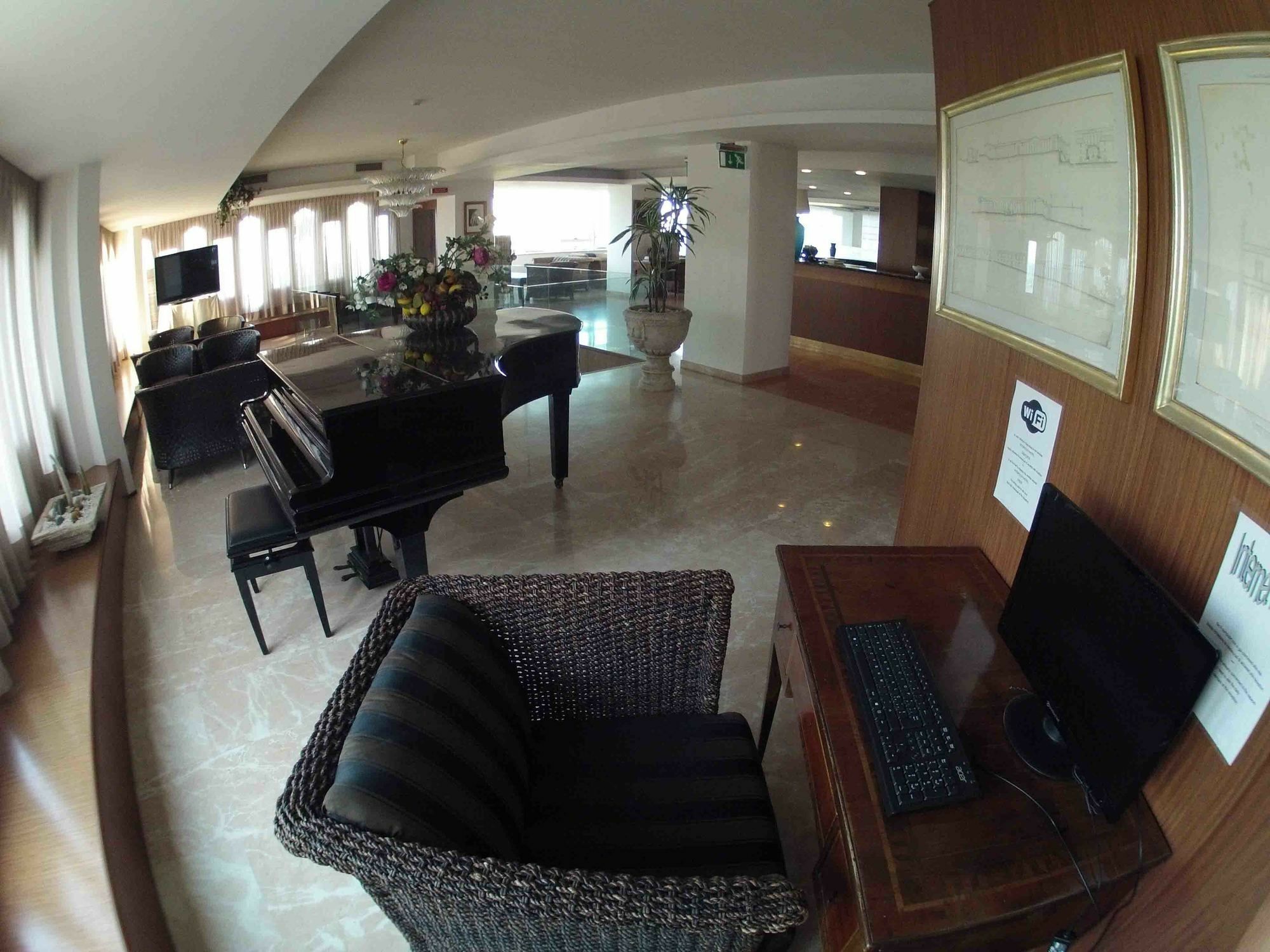 City Hotel Senigallia Extérieur photo
